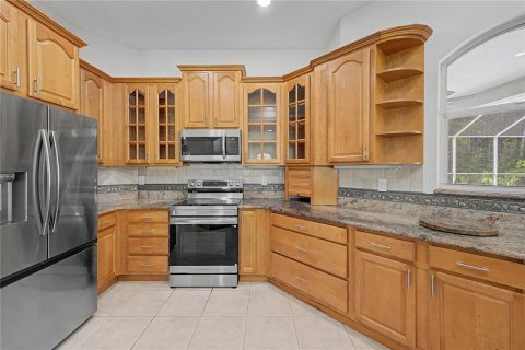 Villa ou maison à vendre à New Port Richey, Floride: 5 chambres, 269.51 m2 № 2267428 - photo 4