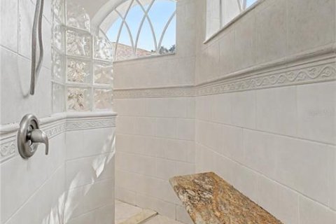 Villa ou maison à vendre à New Port Richey, Floride: 5 chambres, 269.51 m2 № 2267428 - photo 17
