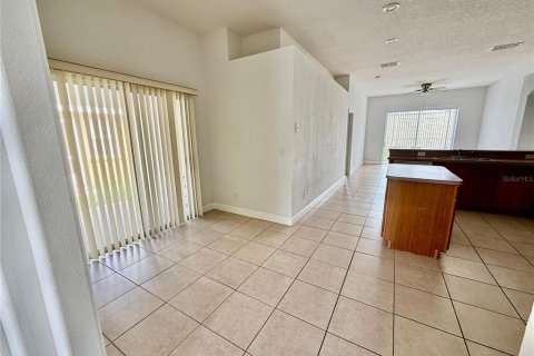 Casa en alquiler en Davenport, Florida, 3 dormitorios, 167.13 m2 № 1906766 - foto 5
