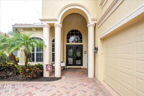 Villa ou maison à vendre à Port St. Lucie, Floride: 4 chambres, 302.49 m2 № 2245305 - photo 6