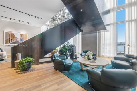 Copropriété à louer à Miami, Floride: 3 chambres, 181.44 m2 № 2411043 - photo 28