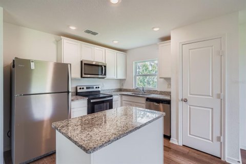 House in Lakeland, Florida 3 bedrooms, 130.16 sq.m. № 1883332 - photo 10