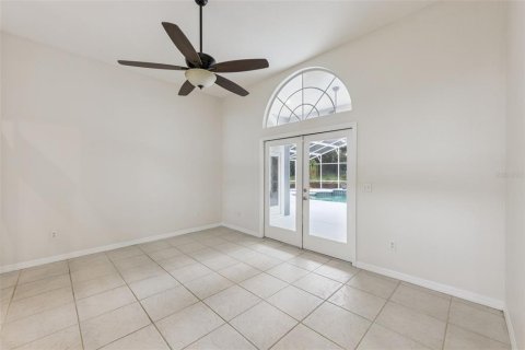 House in Orlando, Florida 3 bedrooms, 200.48 sq.m. № 2398910 - photo 22