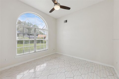 House in Orlando, Florida 3 bedrooms, 200.48 sq.m. № 2398910 - photo 17