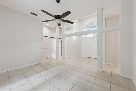 House in Orlando, Florida 3 bedrooms, 200.48 sq.m. № 2398910 - photo 6