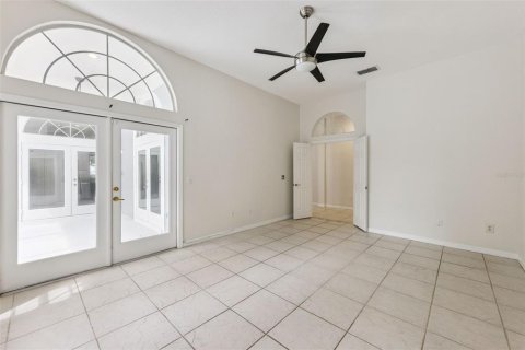 House in Orlando, Florida 3 bedrooms, 200.48 sq.m. № 2398910 - photo 20