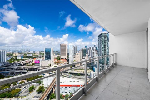 Condominio en venta en Miami, Florida, 2 dormitorios, 100.24 m2 № 1933744 - foto 18
