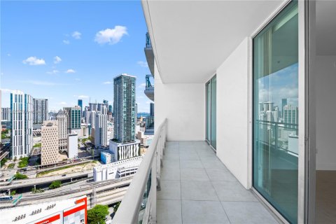 Condominio en venta en Miami, Florida, 2 dormitorios, 100.24 m2 № 1933744 - foto 17
