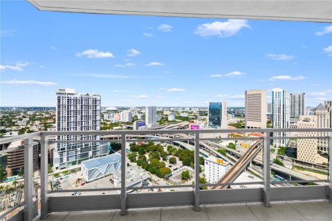 Condominio en venta en Miami, Florida, 2 dormitorios, 100.24 m2 № 1933744 - foto 14