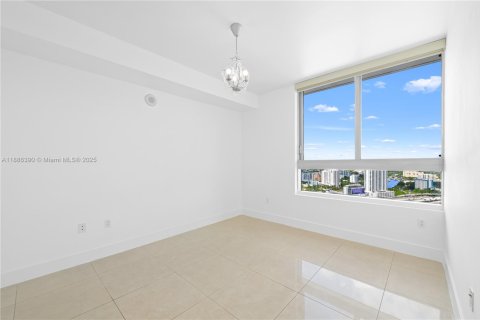 Condominio en venta en Miami, Florida, 2 dormitorios, 100.24 m2 № 1933744 - foto 29