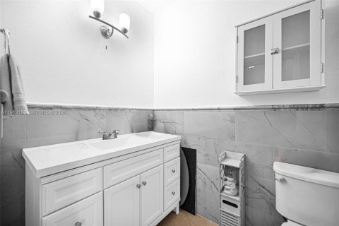 Townhouse in Homestead, Florida 3 bedrooms, 126.81 sq.m. № 2029590 - photo 29