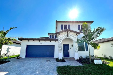 Casa en venta en Miami, Florida, 4 dormitorios, 291.62 m2 № 1438162 - foto 2