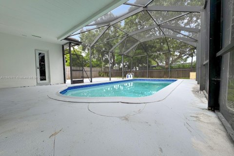 Casa en venta en Hollywood, Florida, 3 dormitorios, 157.38 m2 № 1834153 - foto 3