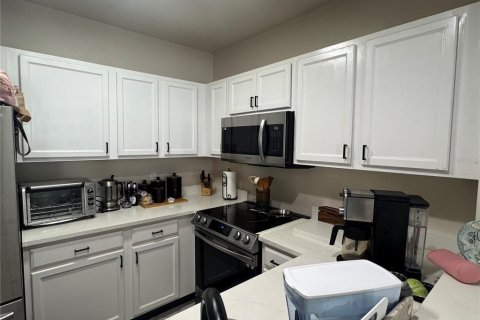 Townhouse in Ruskin, Florida 2 bedrooms, 126.9 sq.m. № 1755436 - photo 3