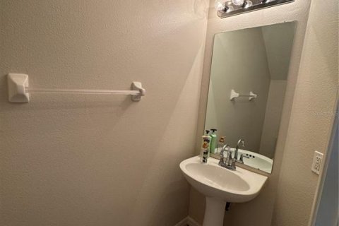 Townhouse in Ruskin, Florida 2 bedrooms, 126.9 sq.m. № 1755436 - photo 7