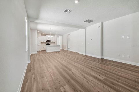House in Saint Petersburg, Florida 3 bedrooms, 162.86 sq.m. № 1560533 - photo 25