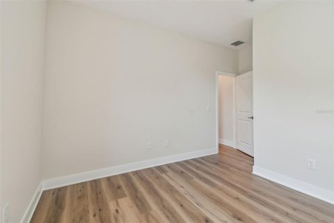 House in Saint Petersburg, Florida 3 bedrooms, 162.86 sq.m. № 1560533 - photo 21