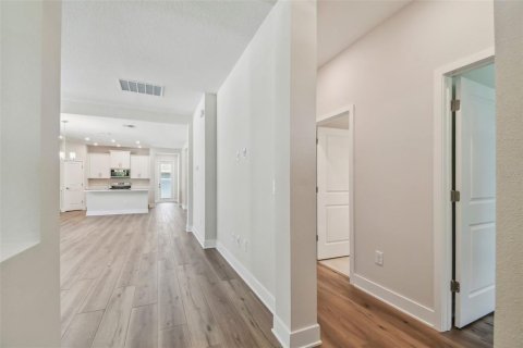 House in Saint Petersburg, Florida 3 bedrooms, 162.86 sq.m. № 1560533 - photo 9