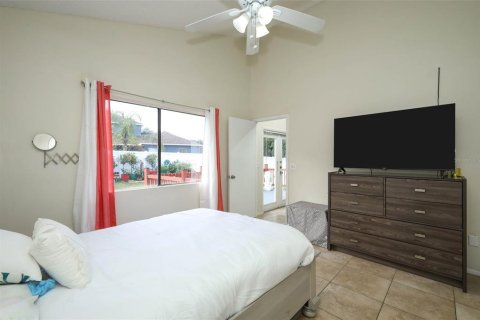 Villa ou maison à vendre à Apopka, Floride: 3 chambres, 117.99 m2 № 2398573 - photo 15