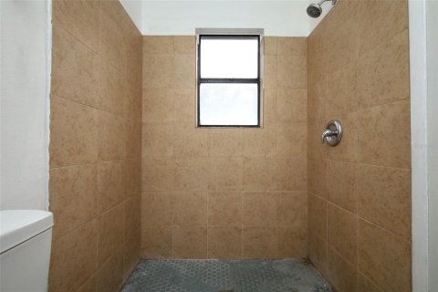 Villa ou maison à vendre à Apopka, Floride: 3 chambres, 117.99 m2 № 2398573 - photo 18