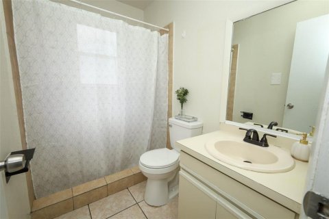 Villa ou maison à vendre à Apopka, Floride: 3 chambres, 117.99 m2 № 2398573 - photo 23