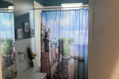 Villa ou maison à vendre à Homestead, Floride: 4 chambres, 117.06 m2 № 1971519 - photo 17