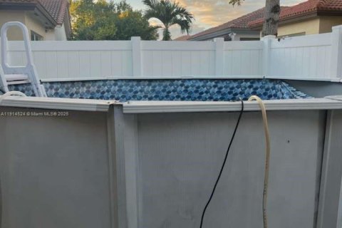 Villa ou maison à vendre à Homestead, Floride: 4 chambres, 117.06 m2 № 1971519 - photo 28