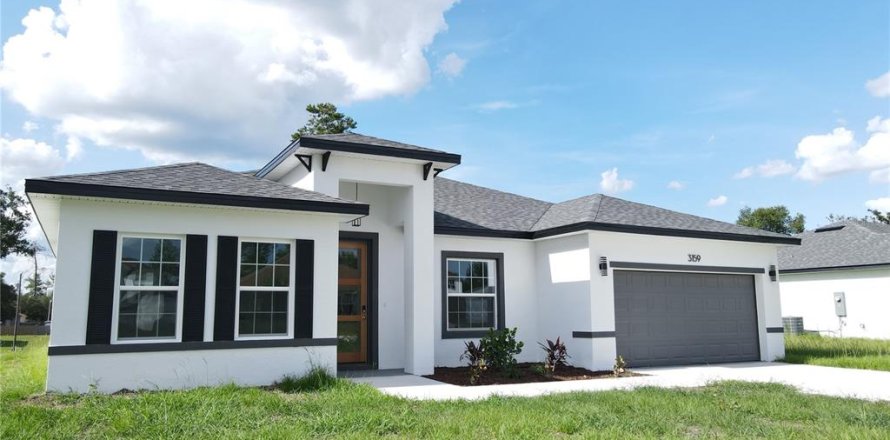 House in Ocala, Florida 4 bedrooms, 164.81 sq.m. № 1784780