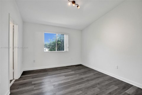 Adosado en alquiler en Pembroke Park, Florida, 3 dormitorios, 119.66 m2 № 2010436 - foto 27