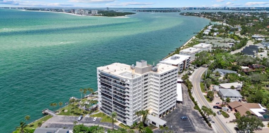 Condo à Sarasota, Floride, 3 chambres № 1898389