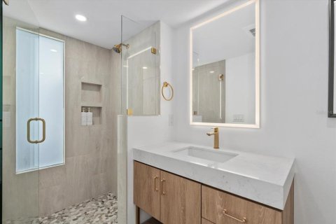 Condominio en venta en Sarasota, Florida, 3 dormitorios, 184.97 m2 № 1898389 - foto 13
