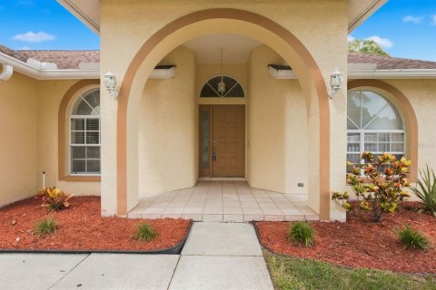 Casa en venta en Pinellas Park, Florida, 4 dormitorios, 166.11 m2 № 2384344 - foto 4