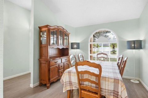 Casa en venta en Pinellas Park, Florida, 4 dormitorios, 166.11 m2 № 2384344 - foto 13