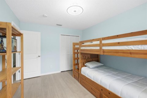 Casa en venta en Pinellas Park, Florida, 4 dormitorios, 166.11 m2 № 2384344 - foto 28