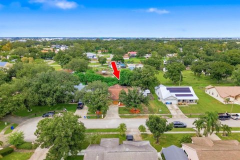 Casa en venta en Pinellas Park, Florida, 4 dormitorios, 166.11 m2 № 2384344 - foto 3