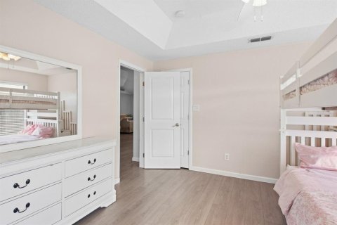 Casa en venta en Pinellas Park, Florida, 4 dormitorios, 166.11 m2 № 2384344 - foto 30