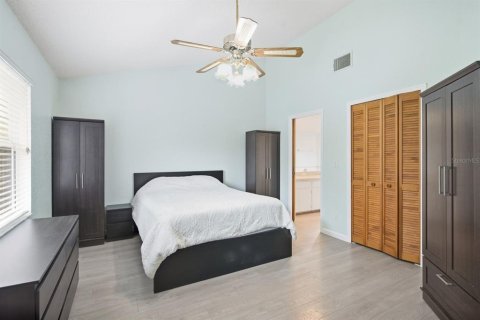 Casa en venta en Pinellas Park, Florida, 4 dormitorios, 166.11 m2 № 2384344 - foto 20