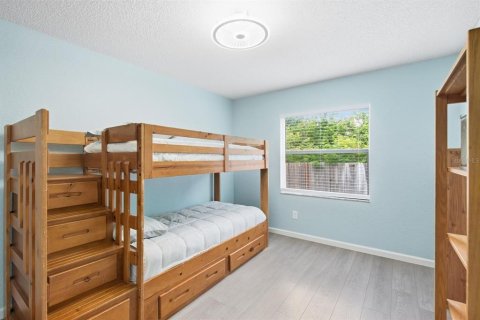 Casa en venta en Pinellas Park, Florida, 4 dormitorios, 166.11 m2 № 2384344 - foto 27