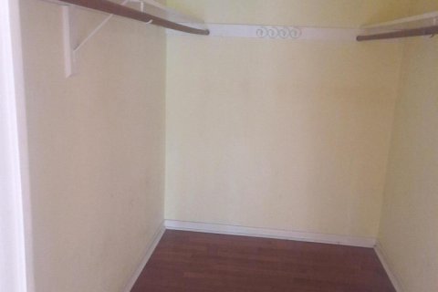 Condo in Fort Pierce, Florida, 2 bedrooms  № 1182162 - photo 1