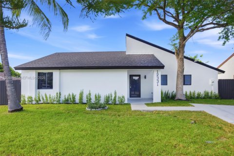 Villa ou maison à Miami, Floride 3 chambres, 114.36 m2 № 2297829