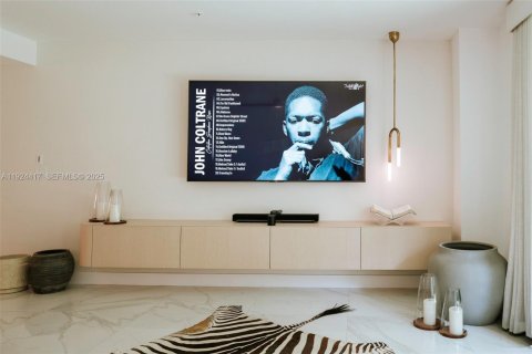 Condo in Fort Lauderdale, Florida, 3 bedrooms  № 2039184 - photo 8