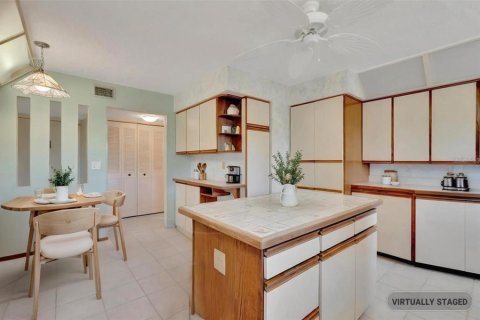Copropriété à vendre à Bradenton, Floride: 2 chambres, 120.4 m2 № 2329800 - photo 29