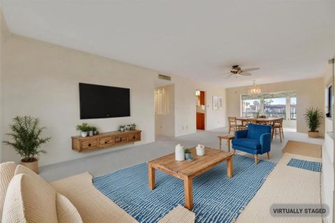 Copropriété à vendre à Bradenton, Floride: 2 chambres, 120.4 m2 № 2329800 - photo 20