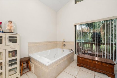 Villa ou maison à vendre à Old Town, Floride: 5 chambres, 386.47 m2 № 2342610 - photo 28