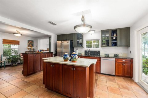 Villa ou maison à vendre à Old Town, Floride: 5 chambres, 386.47 m2 № 2342610 - photo 17