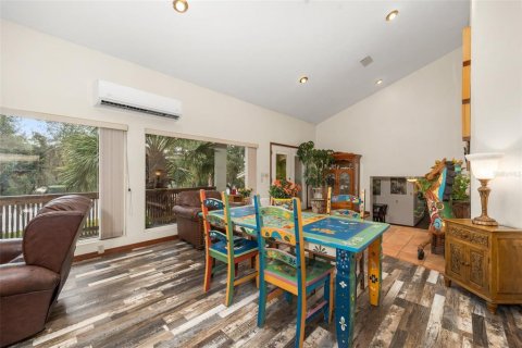 Villa ou maison à vendre à Old Town, Floride: 5 chambres, 386.47 m2 № 2342610 - photo 10