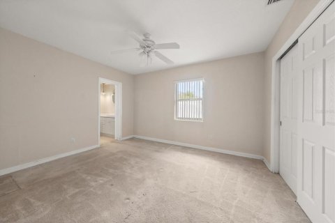 House in Belleair, Florida 3 bedrooms, 138.7 sq.m. № 2210984 - photo 17