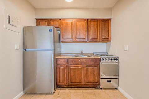 Townhouse in Pompano Beach, Florida 1 bedroom, 46.45 sq.m. № 2088317 - photo 3