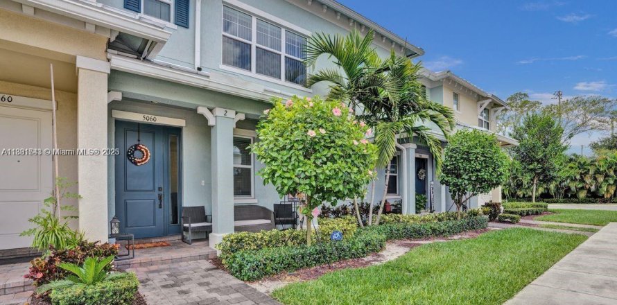 Townhouse in Hollywood, Florida 3 bedrooms, 132.01 sq.m. № 1925439