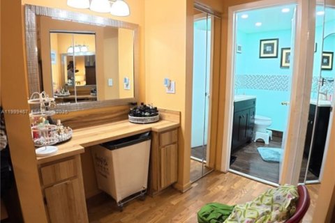 Condominio en alquiler en Coral Springs, Florida, 3 dormitorios, 109.53 m2 № 2064241 - foto 4